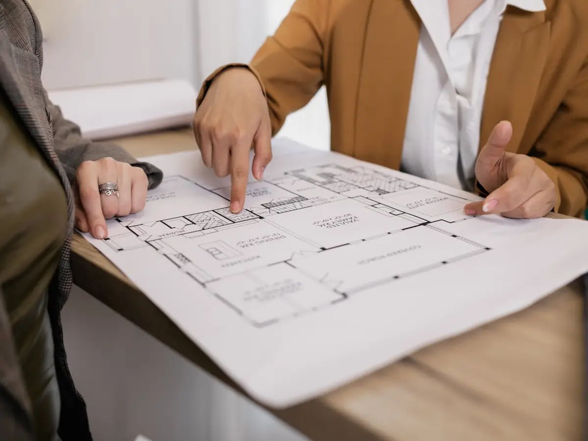 E-PEAK team reviewing project plans